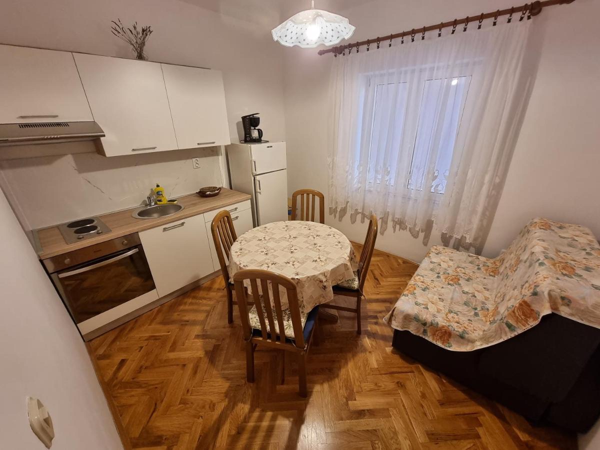 Apartments Tuzlak โปวิเล ภายนอก รูปภาพ