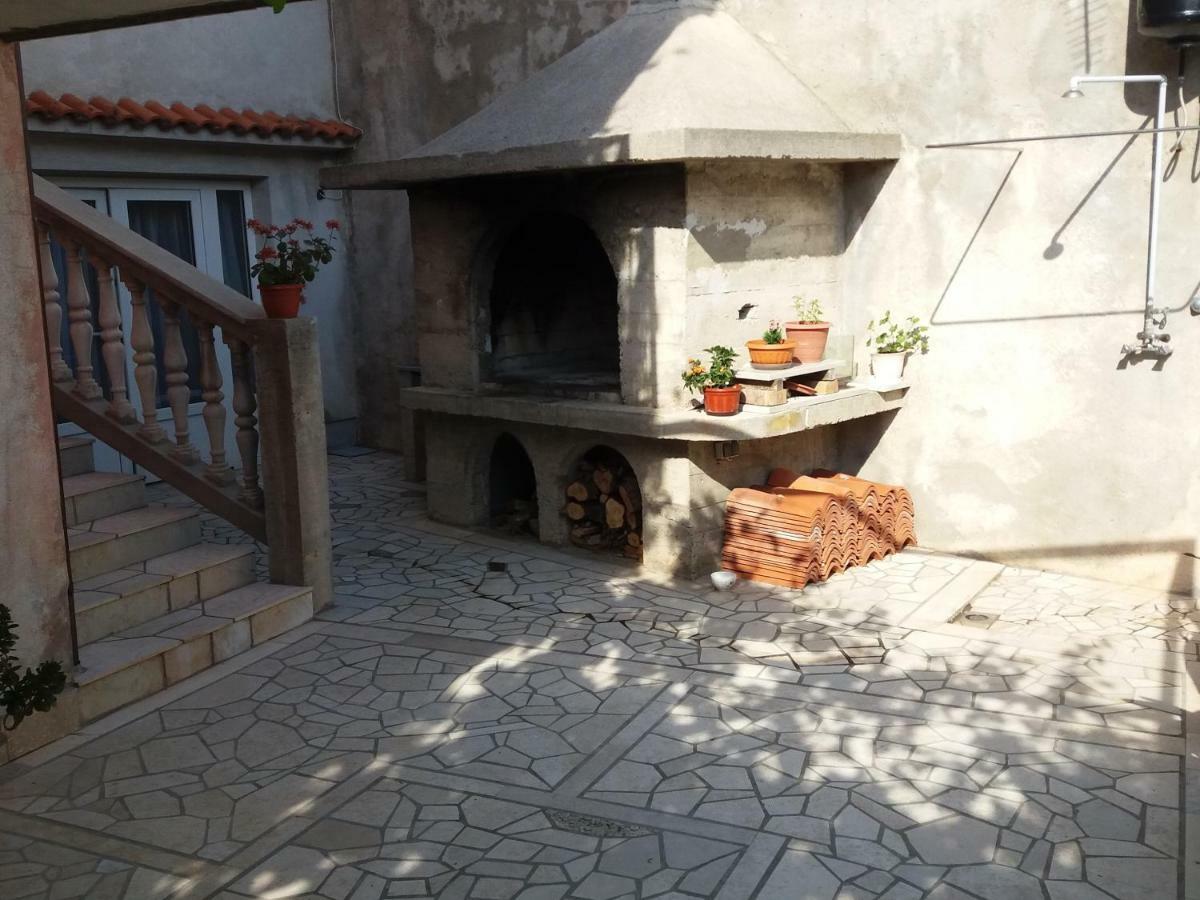 Apartments Tuzlak โปวิเล ภายนอก รูปภาพ