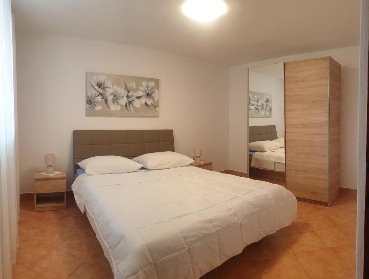 Apartments Tuzlak โปวิเล ภายนอก รูปภาพ